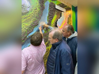 Миниатюра - 2 слайд