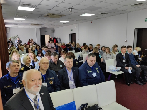 Г. Сочи, 24-26 января. Участие Байкальского музея в работе международной конференции, встречи со школьниками и учителями в Образовательном центре «Сириус» и с руководителями фонда «Талант и успех» - 2 слайд