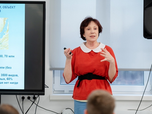 Г. Сочи, 24-26 января. Участие Байкальского музея в работе международной конференции, встречи со школьниками и учителями в Образовательном центре «Сириус» и с руководителями фонда «Талант и успех» - 3 слайд