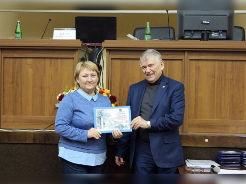 Сотрудники Байкальского музея награждены почетными знаками и грамотами СО РАН - 1 слайд