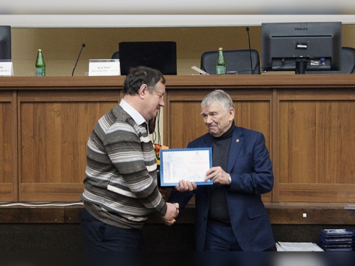 Сотрудники Байкальского музея награждены почетными знаками и грамотами СО РАН - 3 слайд